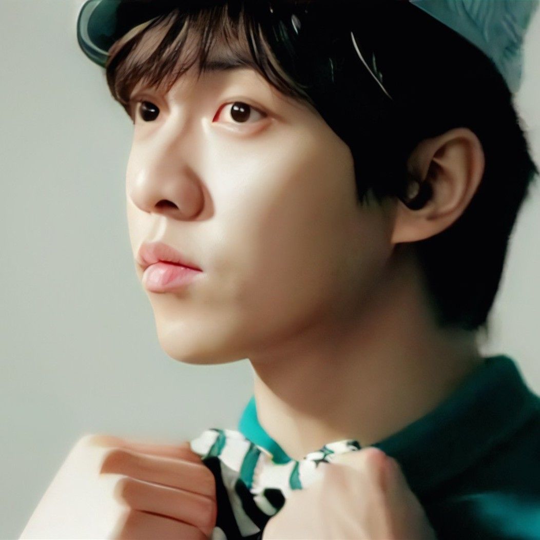 Foto terbaru dari Lee Seunggi