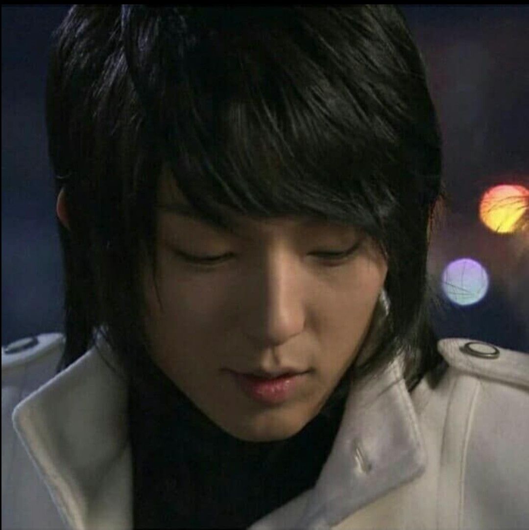 Cuplikan di balik layar dari Lee Joongi