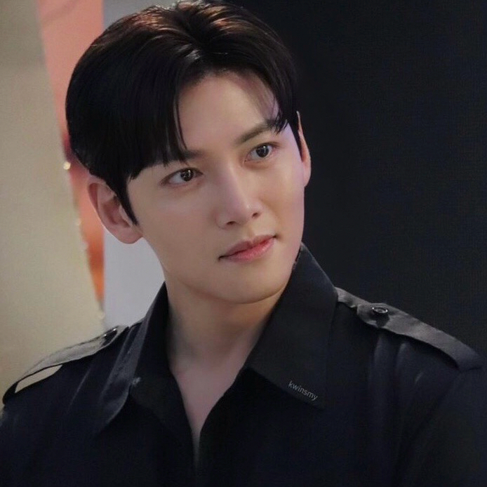 A moment captured by a fan of Ji Changwook