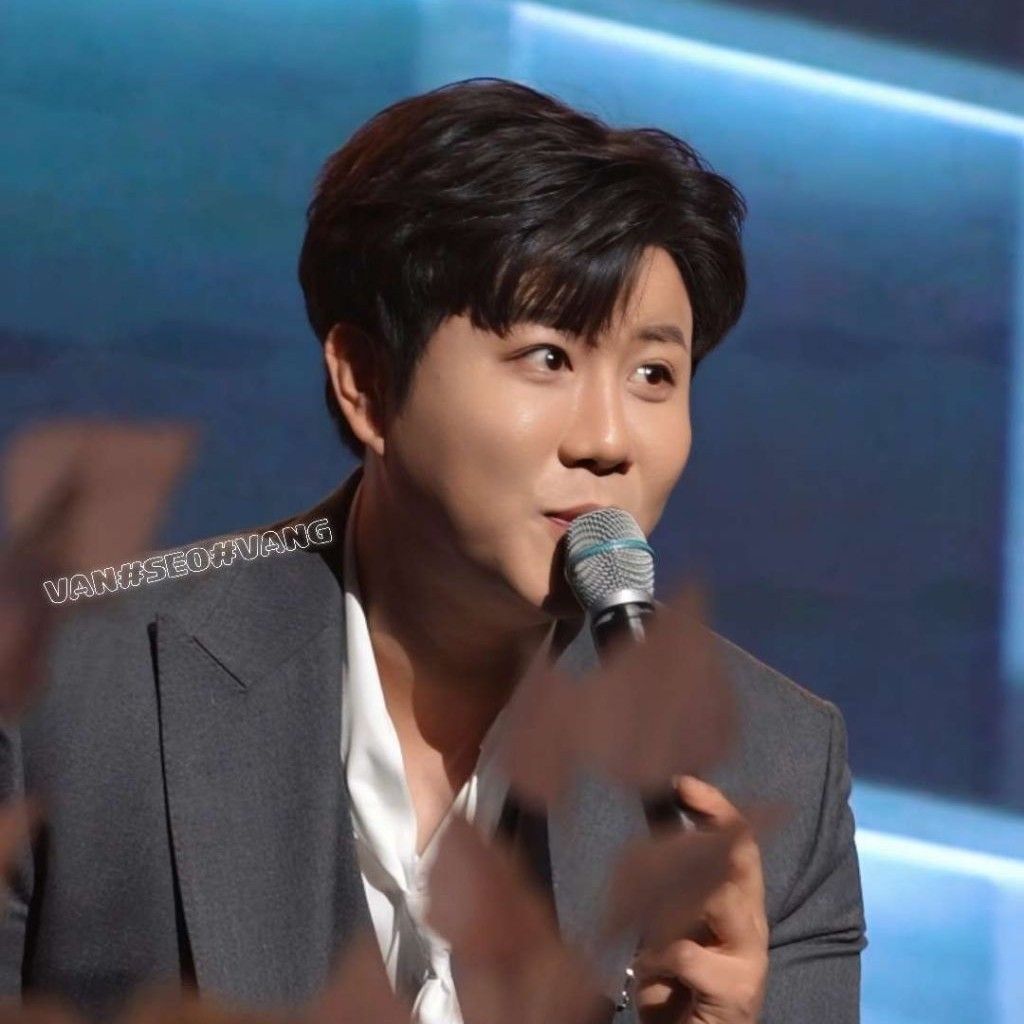 粉丝拍下的晋海成瞬间