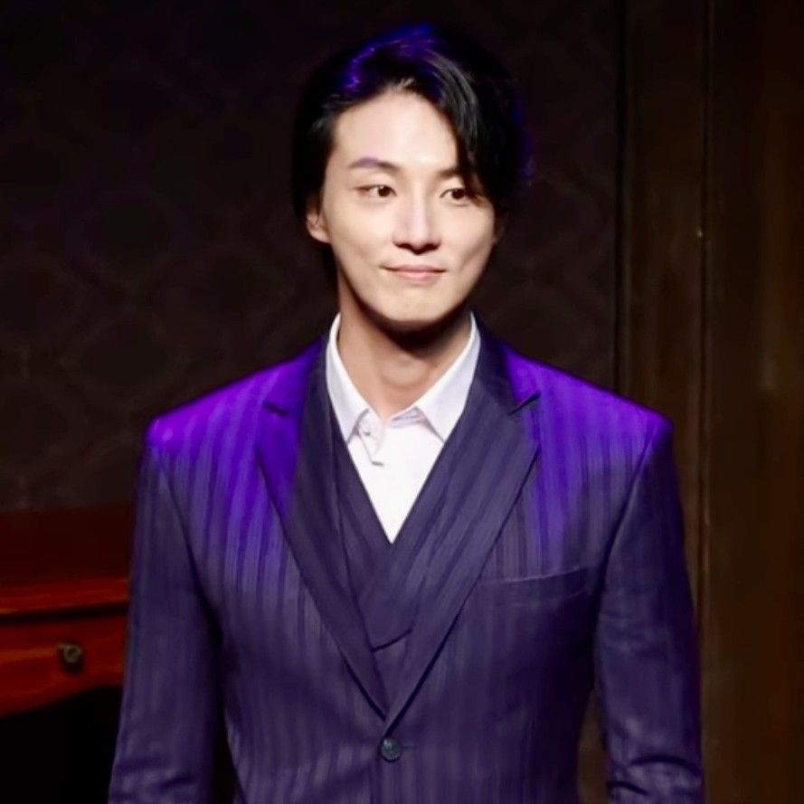 Recent activity shot of Yoon Shiyoon