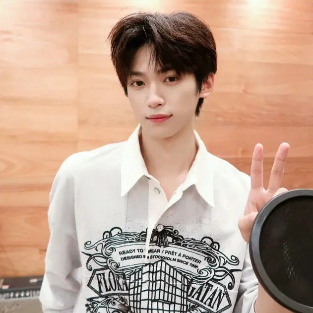 Recent activity shot of Zi Yu