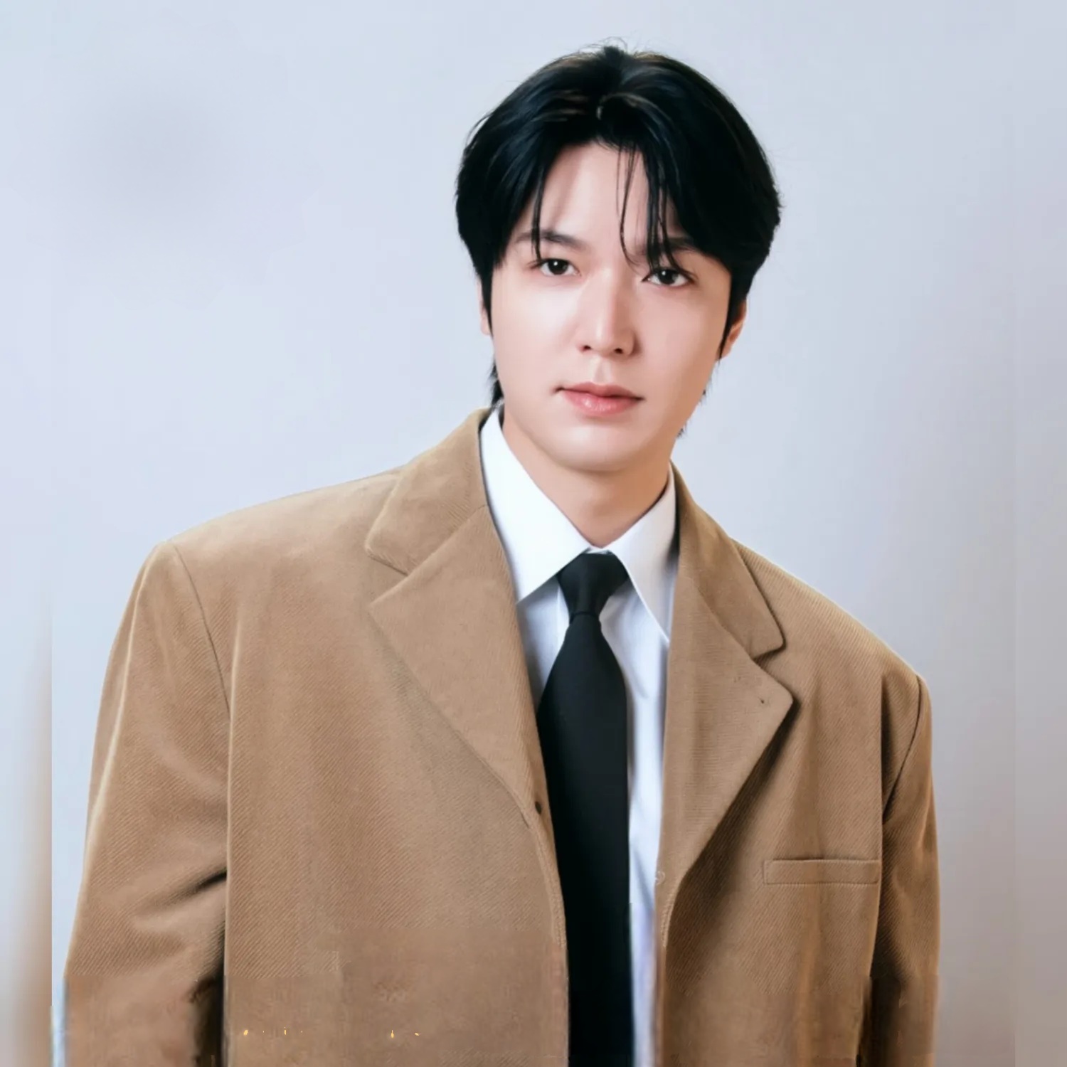 Recent activity shot of Lee Minho