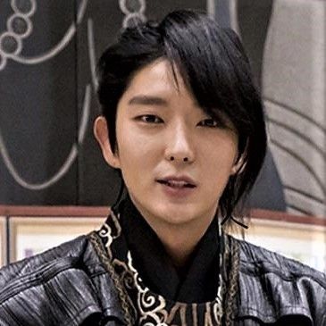 이준기 최근 활동샷