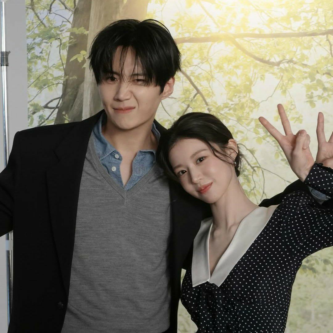 Behind-the-scenes cut of Kim Seonho