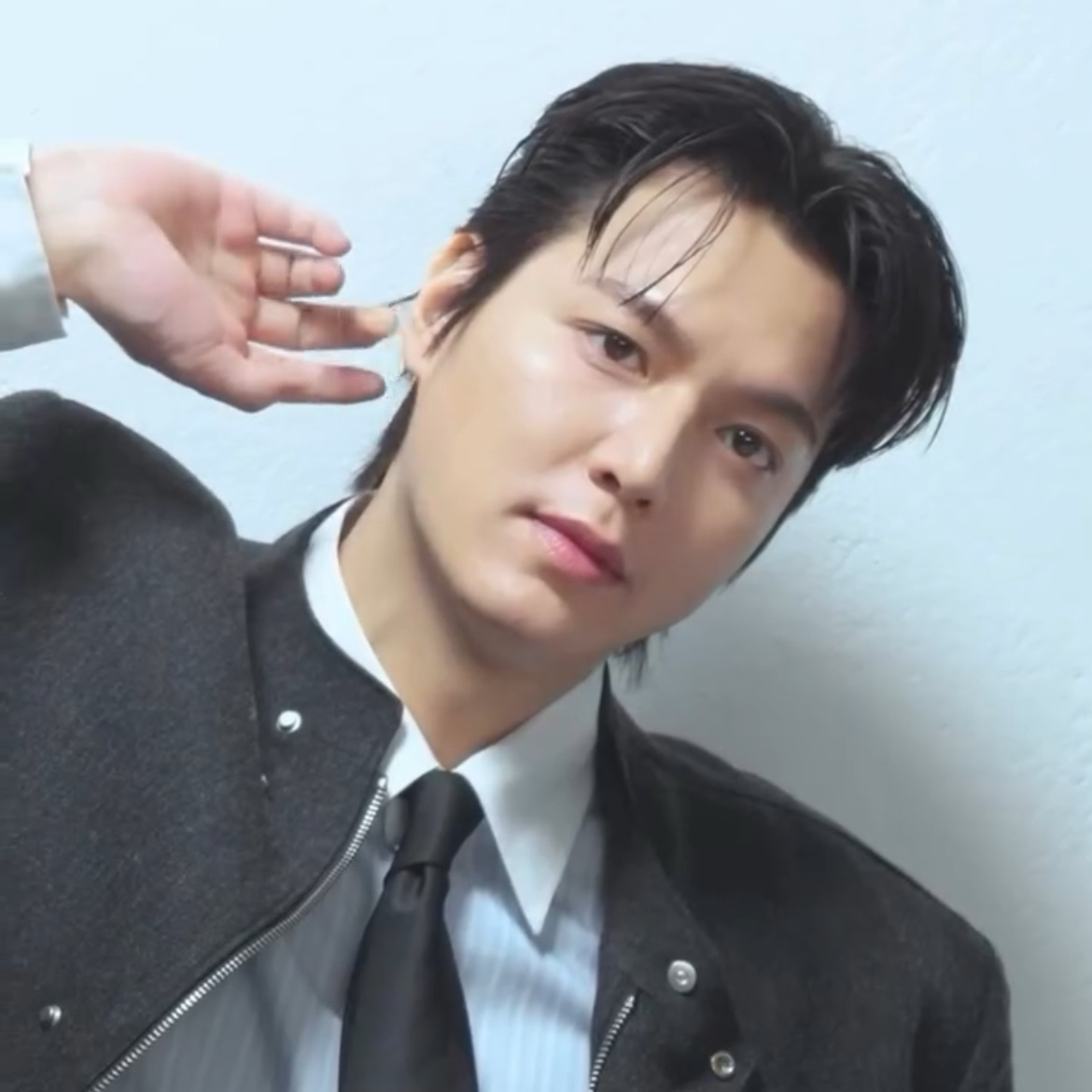 Behind-the-scenes cut of Lee Minho