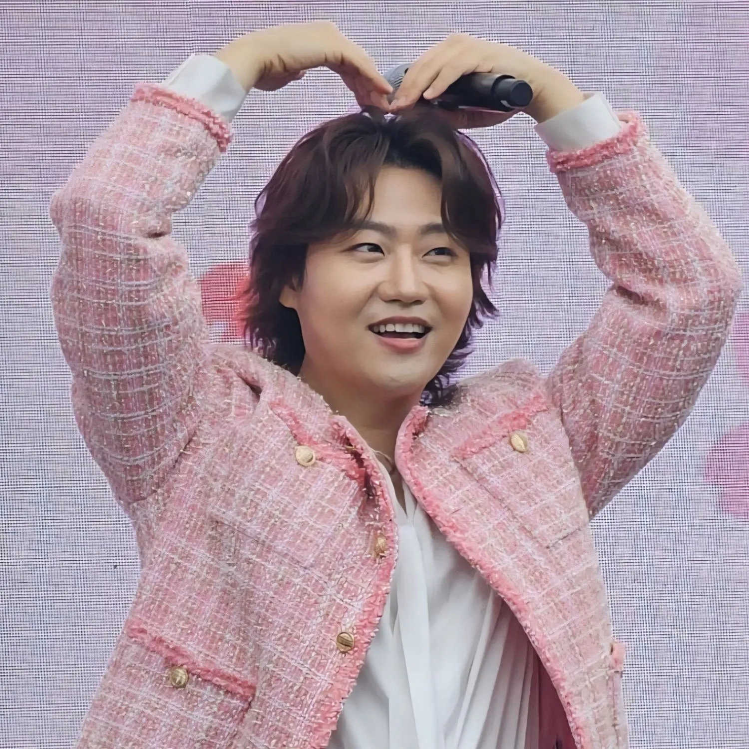 A moment captured by a fan of Min Soohyun