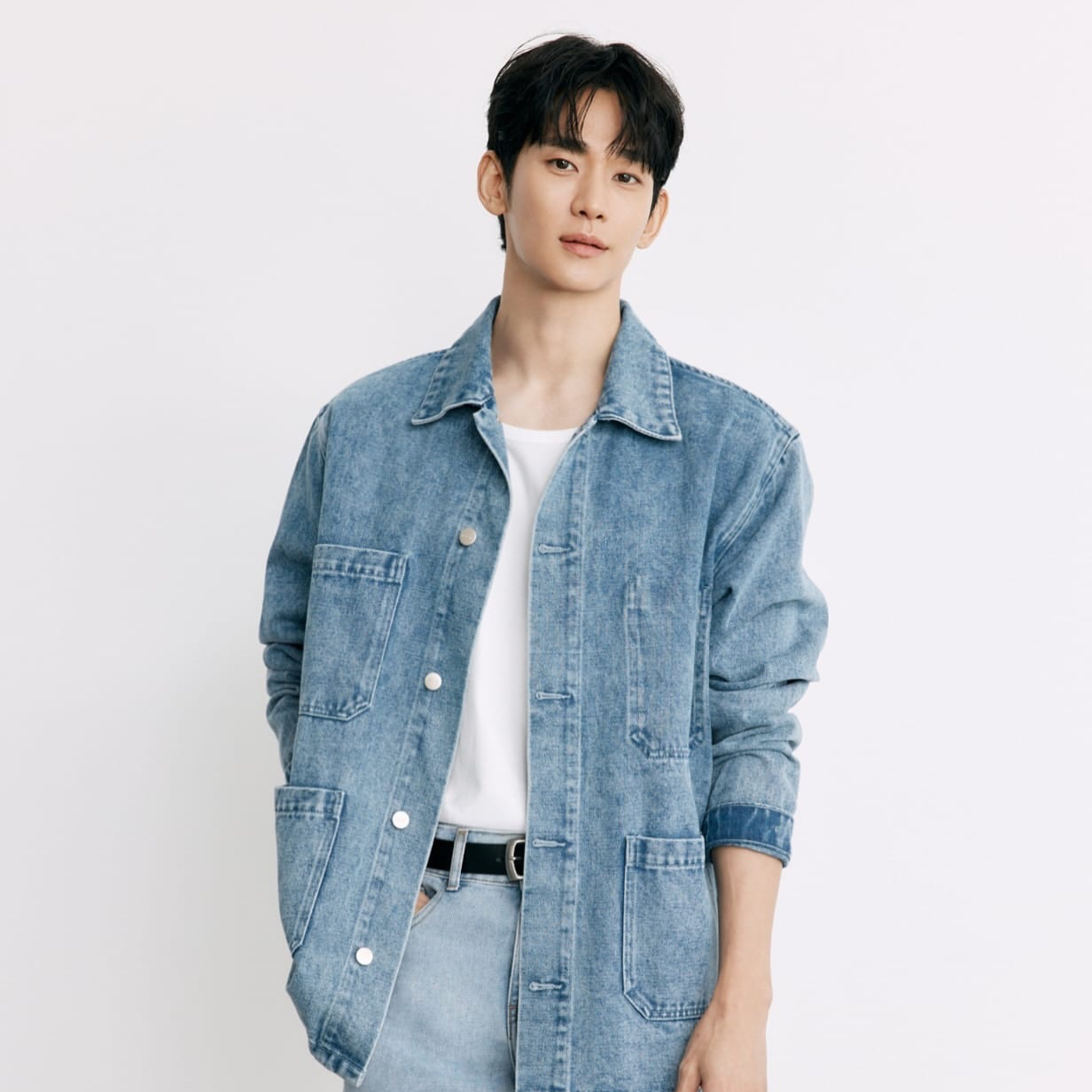 Recent activity shot of Kim Soohyun