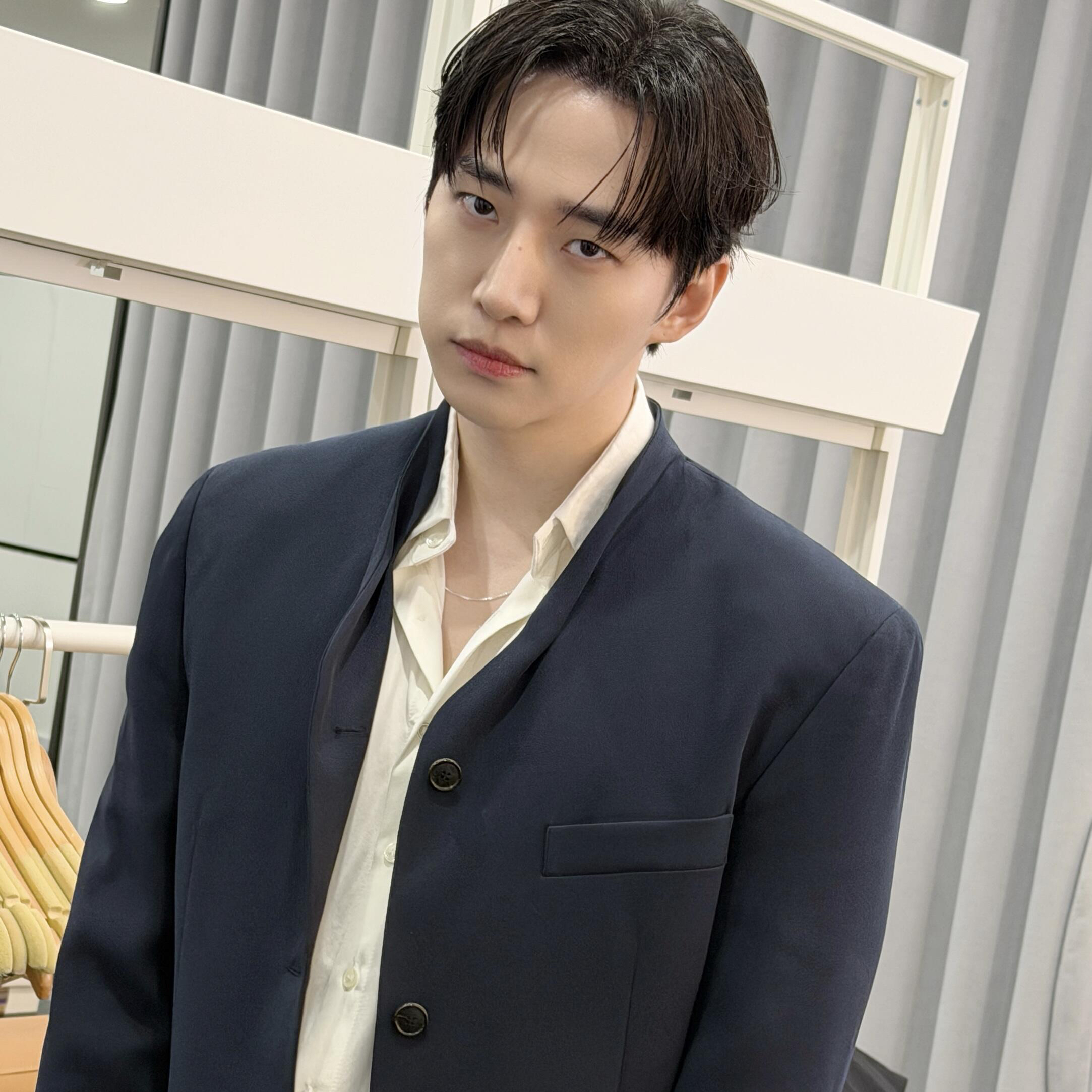 Cuplikan di balik layar dari Lee Junho