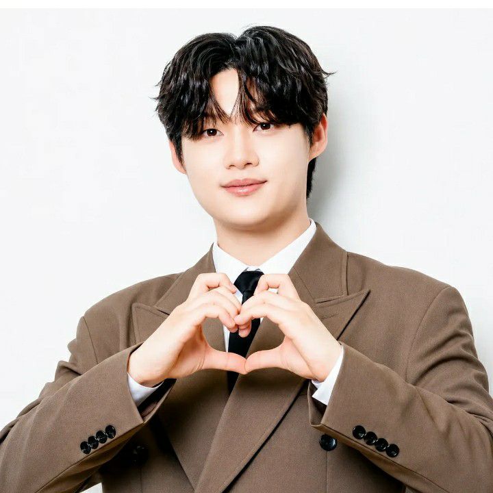 Recent activity shot of Choi Jaemyeong