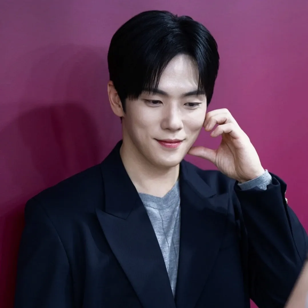 Latest photo of Kim Junghyun