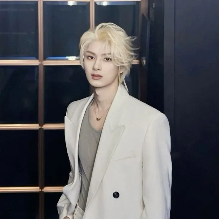 Behind-the-scenes cut of Wen Junhui