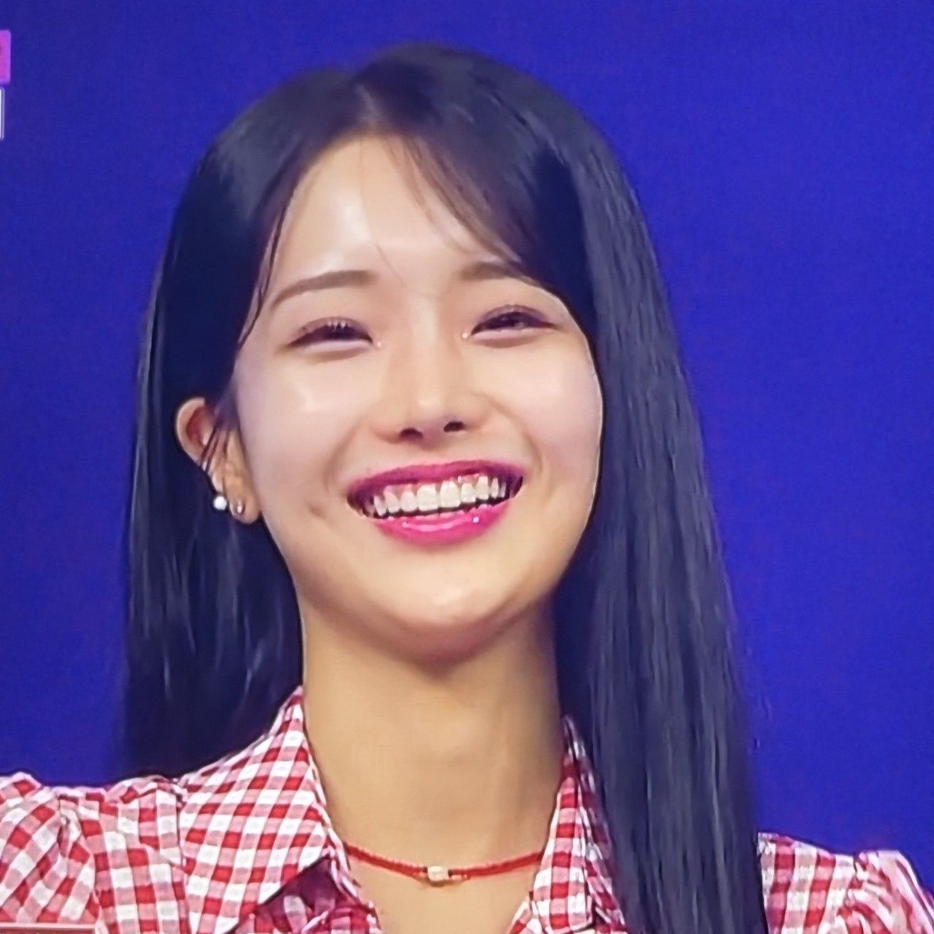 Behind-the-scenes cut of Kim Soyeon (2004)