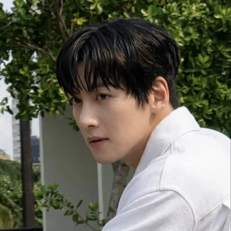 Latest photo of Ji Changwook