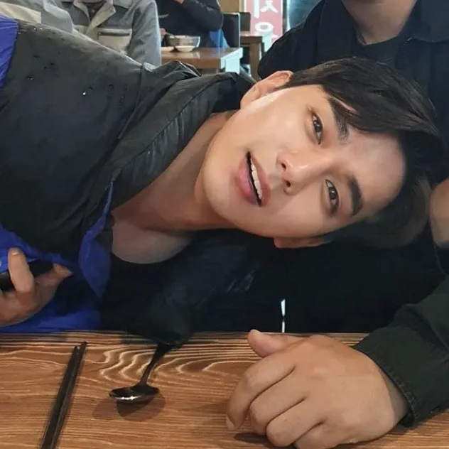 Latest photo of Yoo Seungho