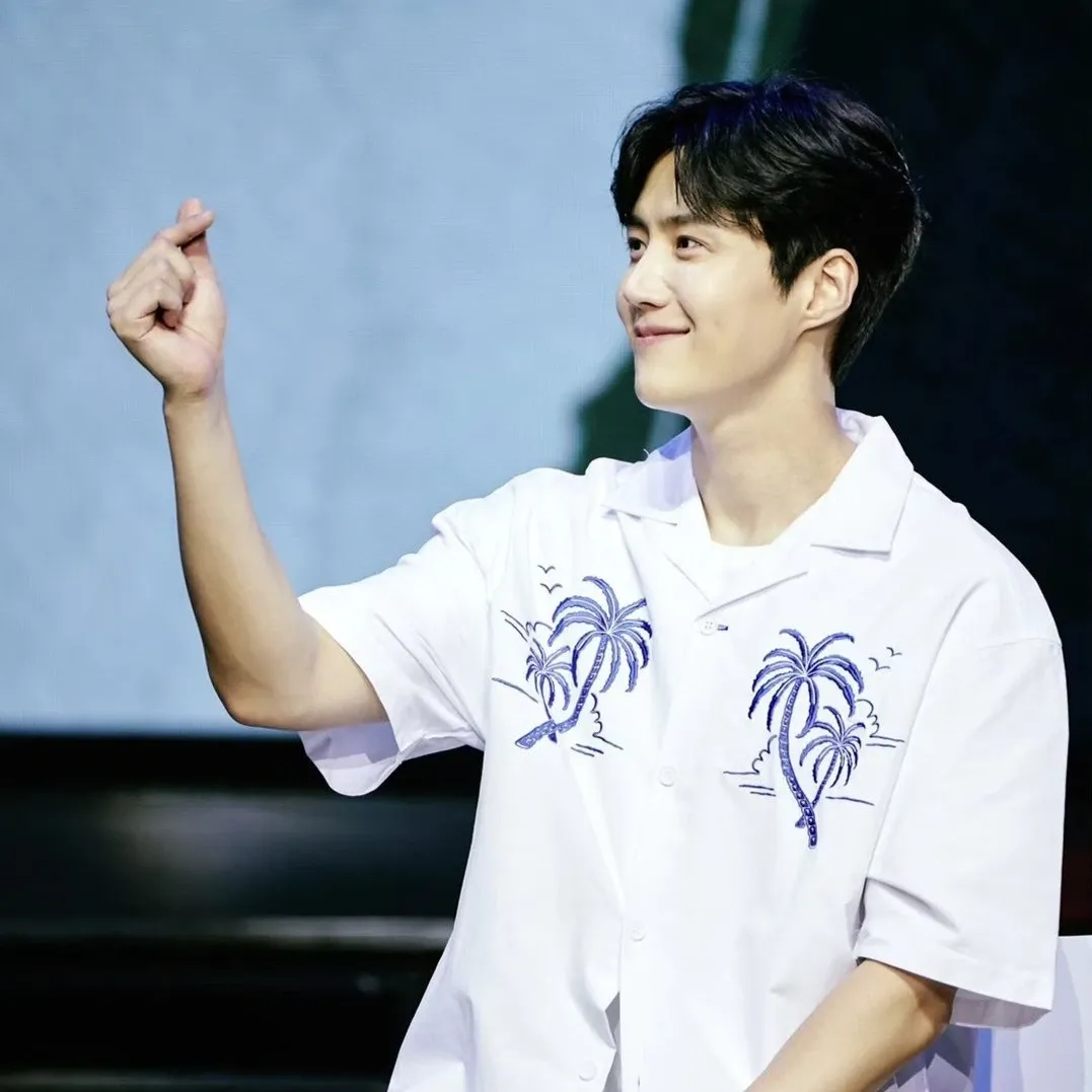 A moment captured by a fan of Kim Seonho
