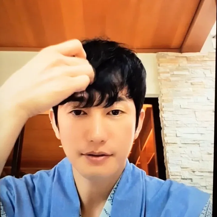 Recent activity shot of Park Sihoo