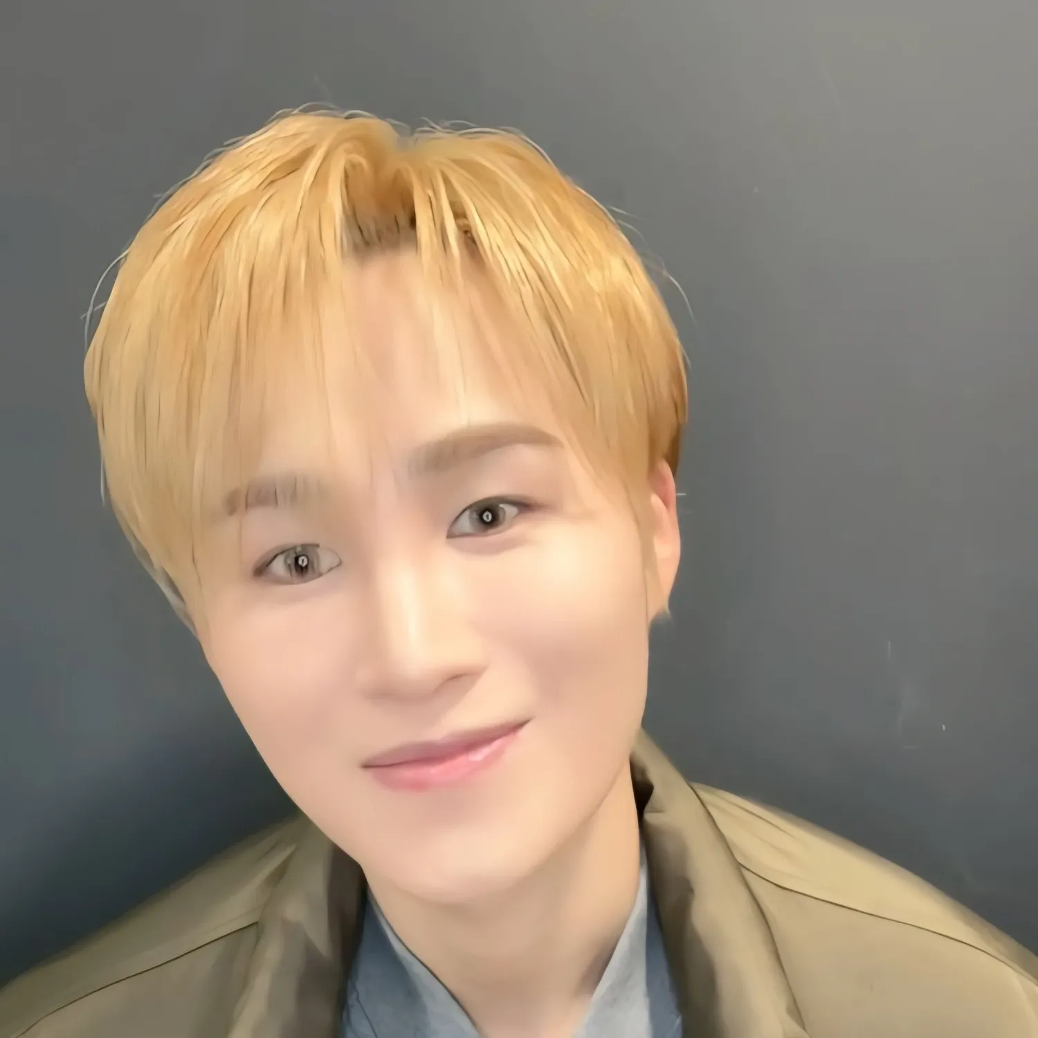 김희재 최근 활동샷