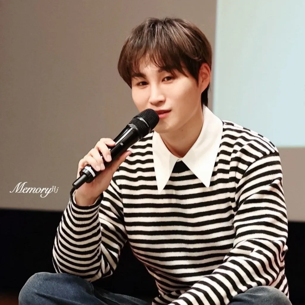 김희재의 최신 사진