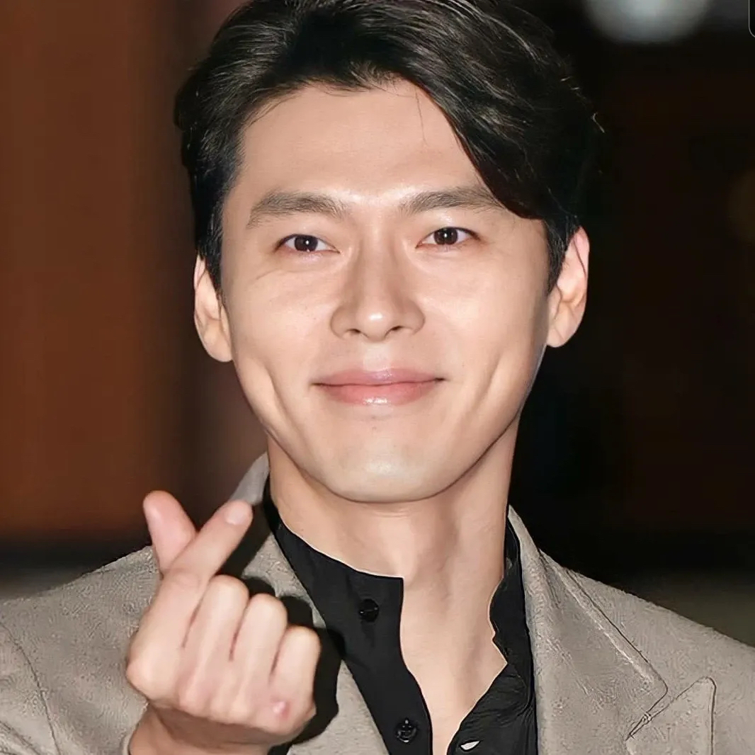 Cuplikan di balik layar dari Hyun Bin