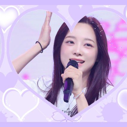 Behind-the-scenes cut of Kim Sejeong