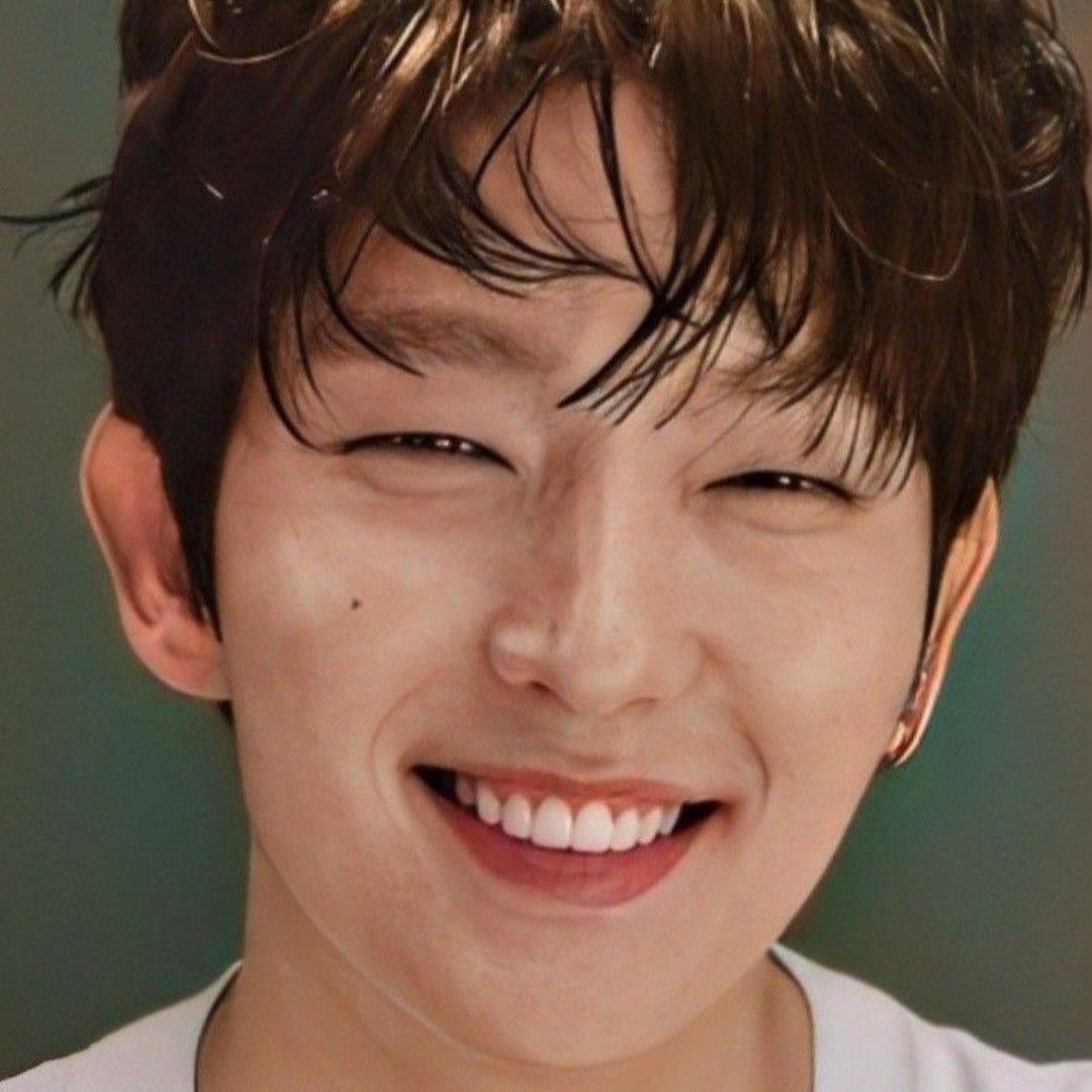 Recent activity shot of Lee Joongi