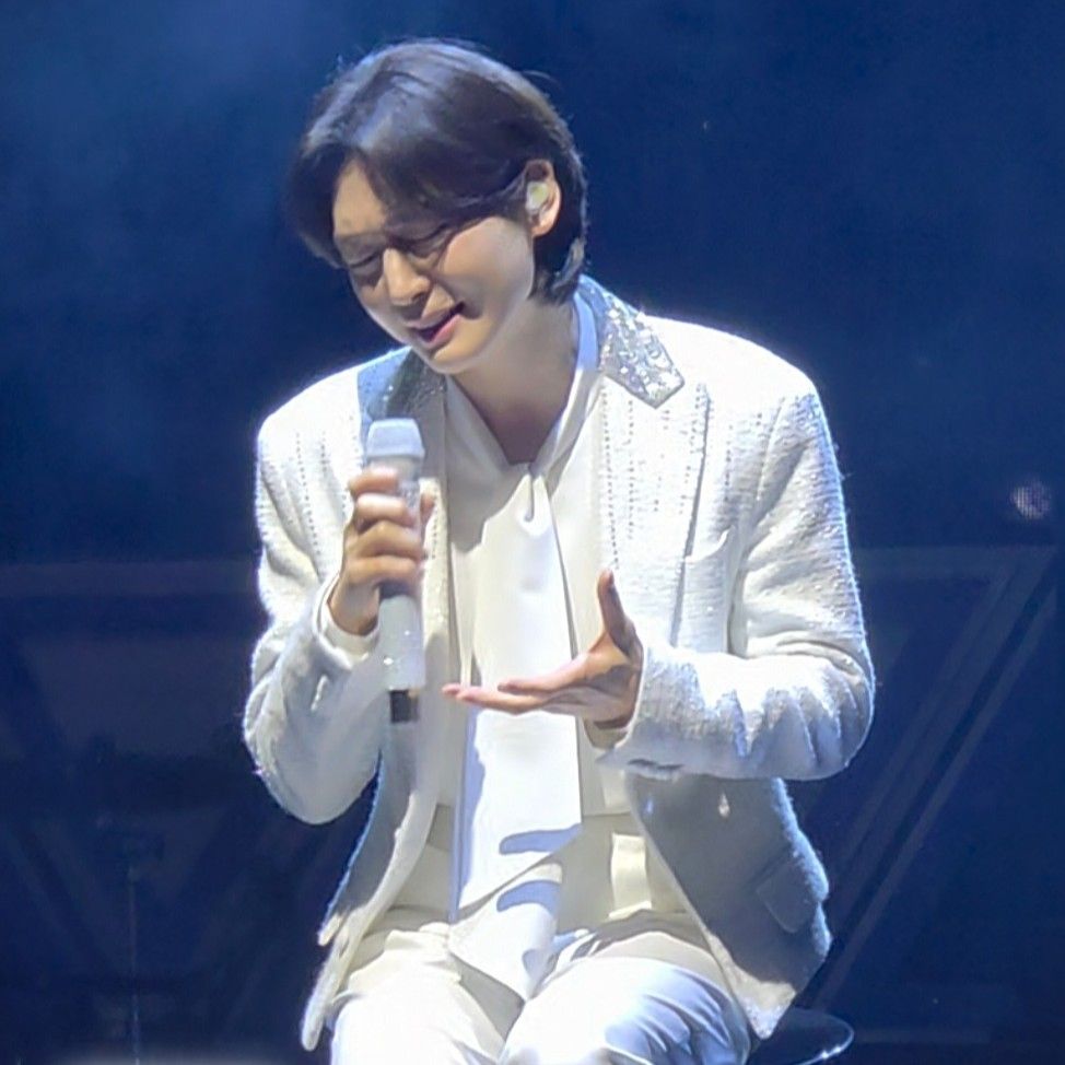 팬들이 사랑한 인기 셀럽 게시글