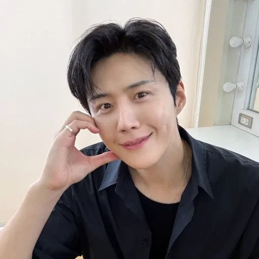 Foto terbaru dari Kim Seonho