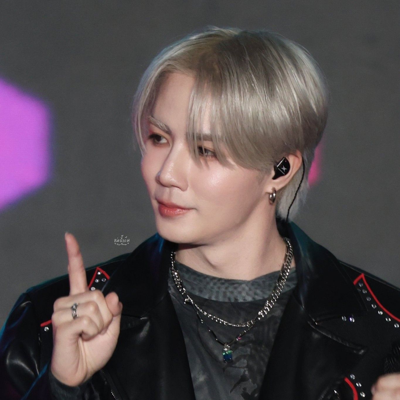 Behind-the-scenes cut of ZeePruk