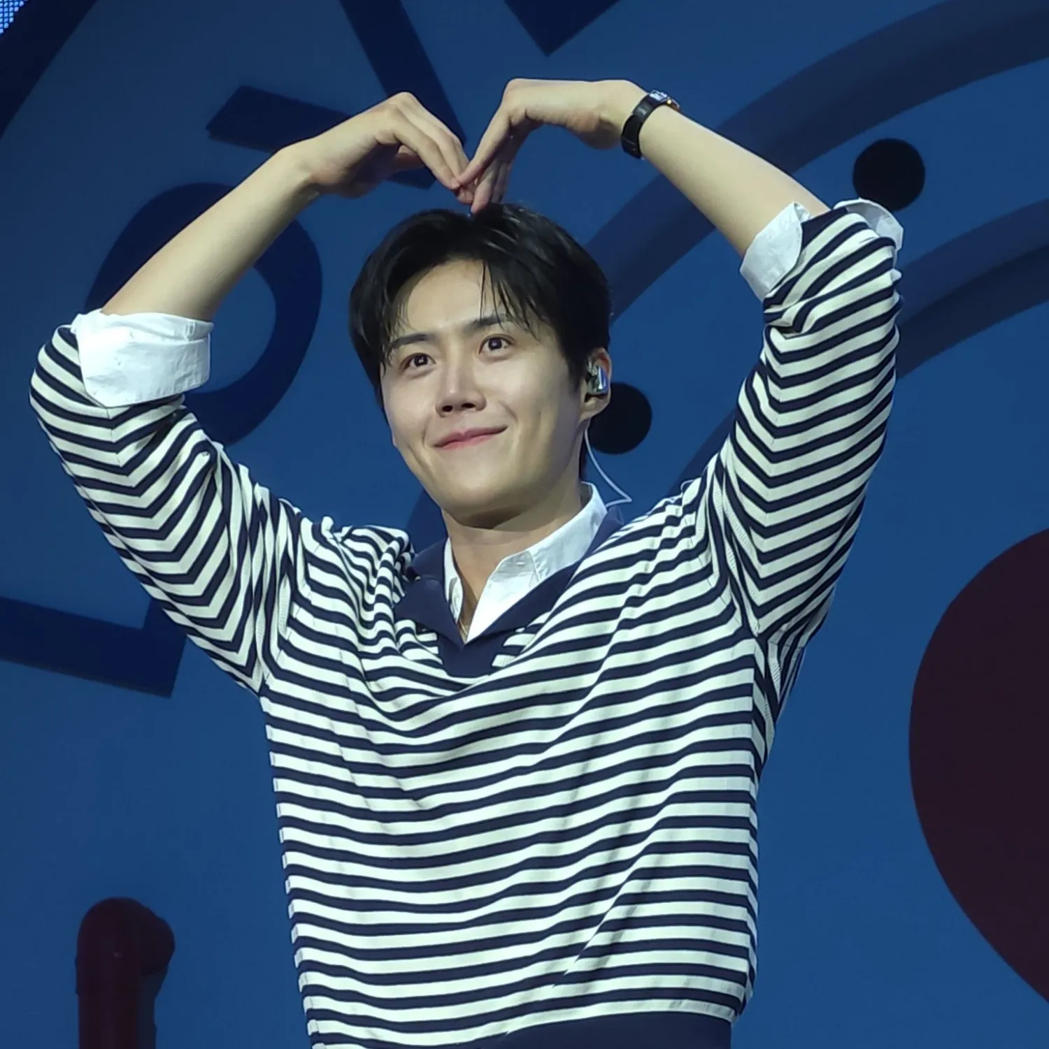 Behind-the-scenes cut of Kim Seonho