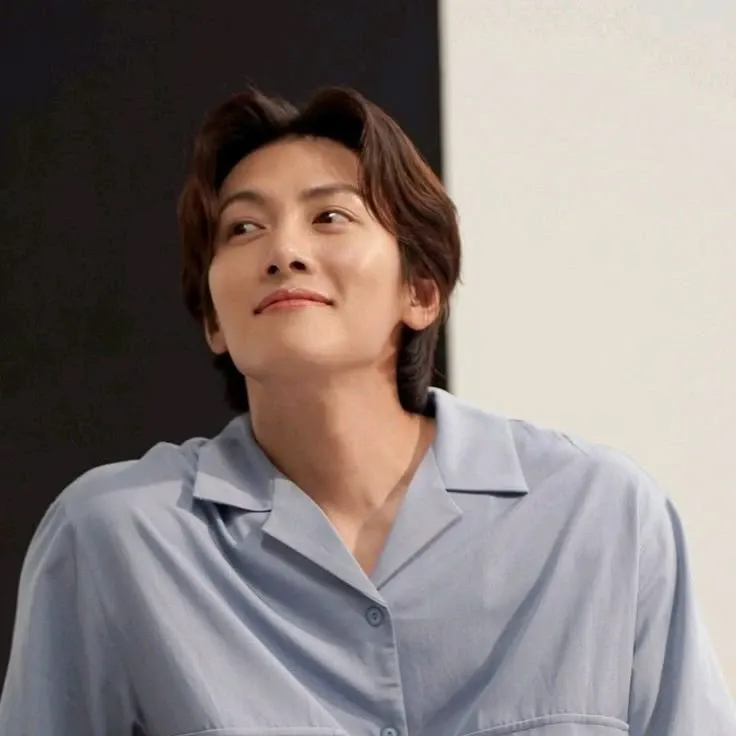 Behind-the-scenes cut of Ji Changwook