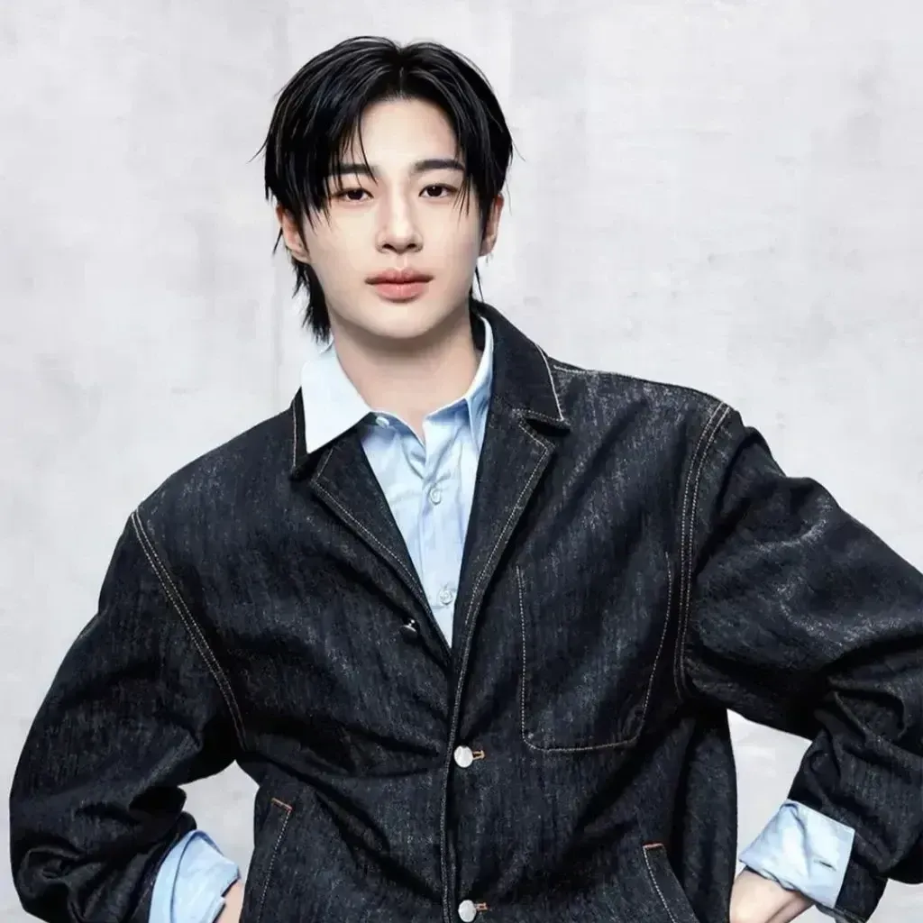 A moment captured by a fan of Byeon Wooseok