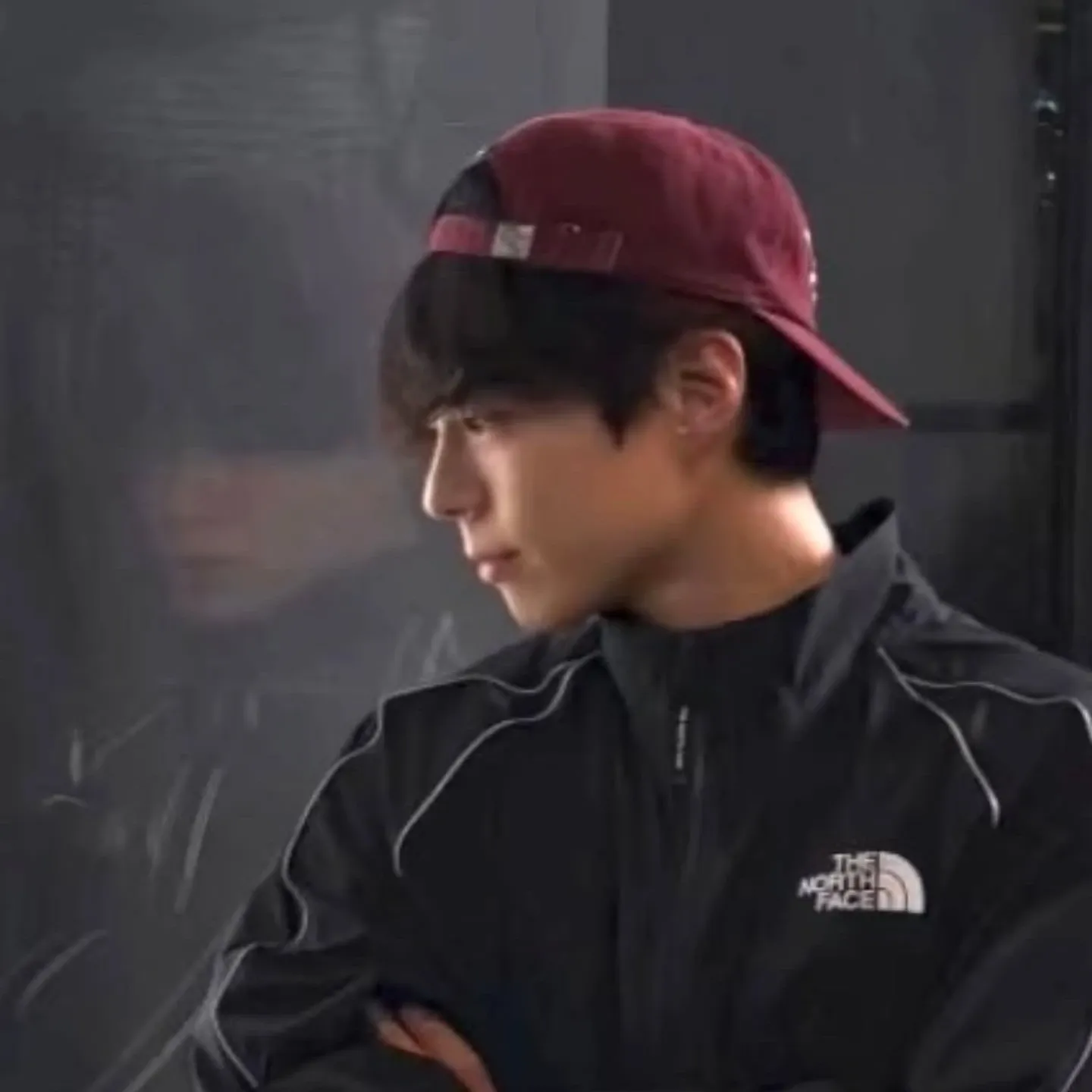 A moment captured by a fan of Park Bogum