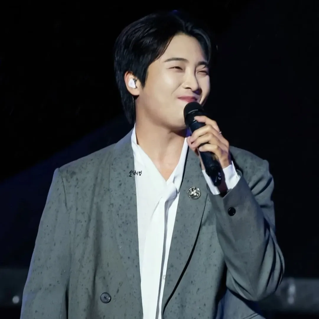 Recent activity shot of Hwang Yunsung