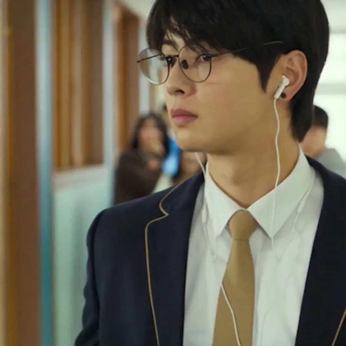Latest photo of Cha Eunwoo