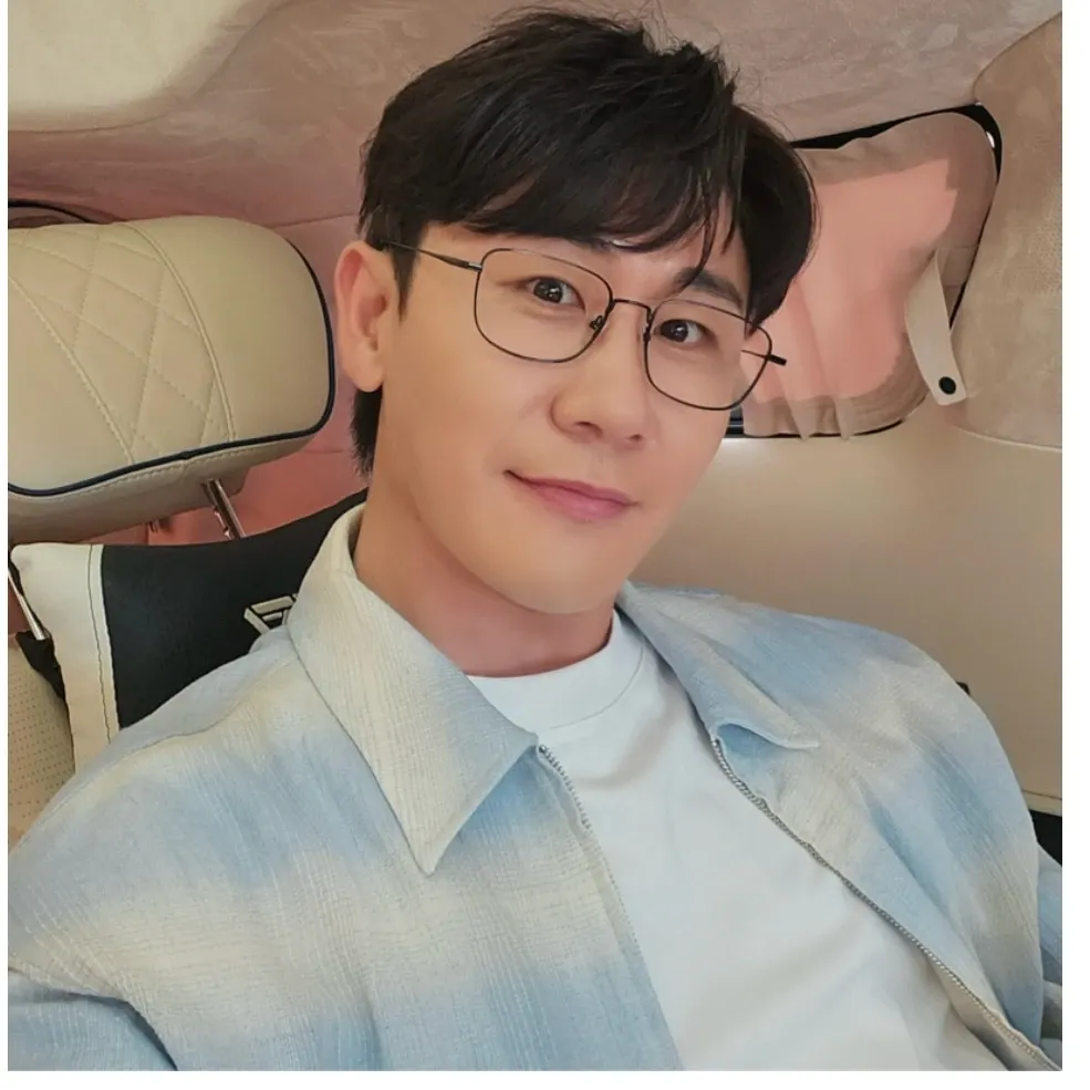 영탁 최근 활동샷