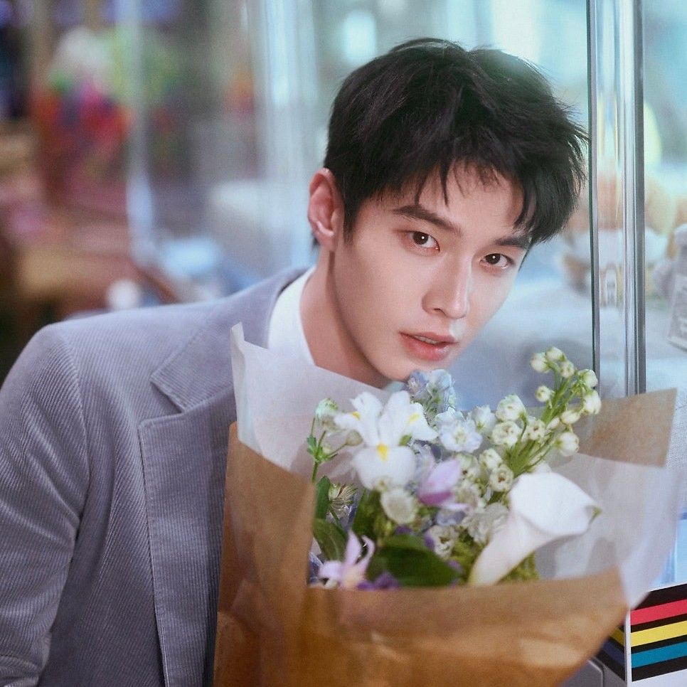 Behind-the-scenes cut of He Yu