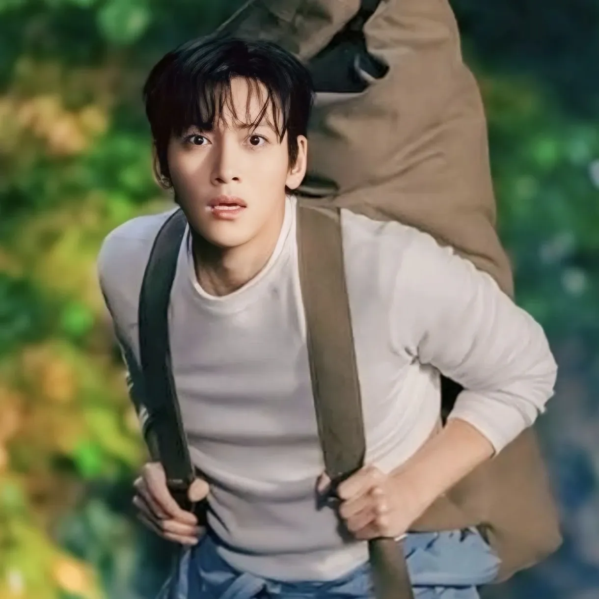 Behind-the-scenes cut of Ji Changwook
