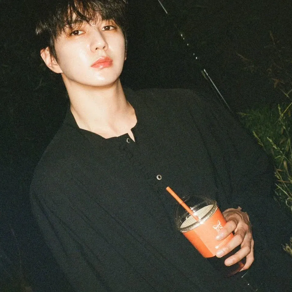 Latest photo of Yoo Seungho