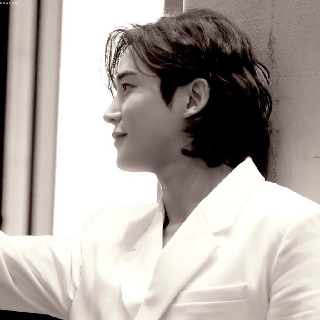 粉丝拍下的路云瞬间