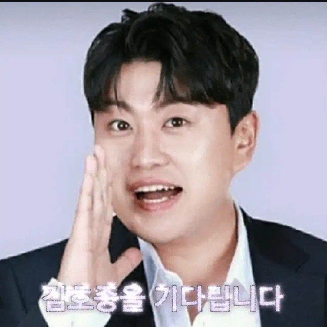 Momen yang diabadikan oleh penggemar Kim Hojoong