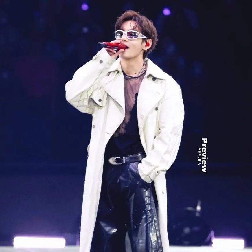 Recent activity shot of Kim Taehyung (V)