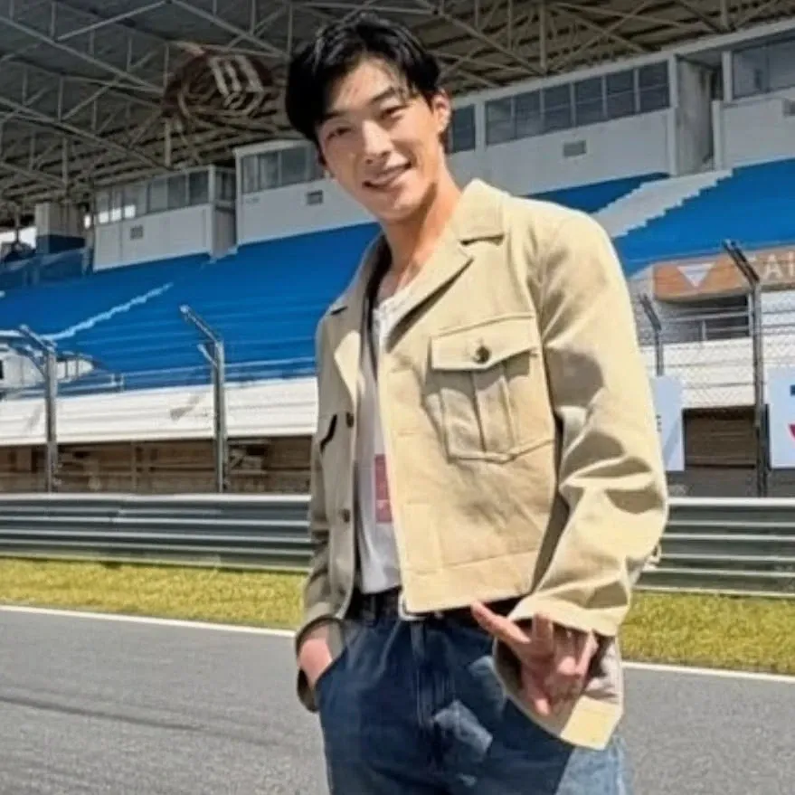 Recent activity shot of Woo Dohwan
