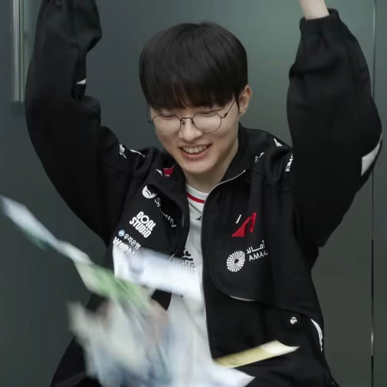 Latest photo of Faker