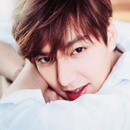 이민호의 최신 사진