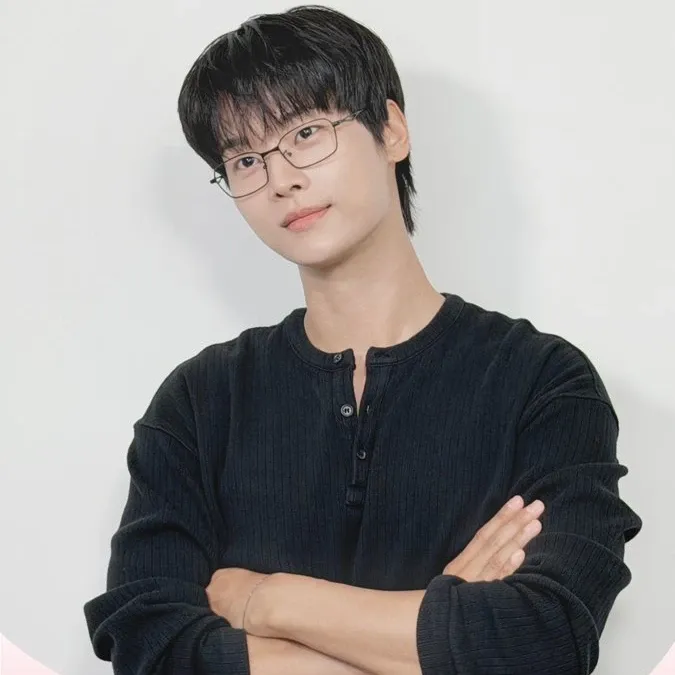A moment captured by a fan of Cha Hakyeon (N)