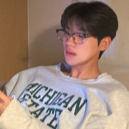 Recent activity shot of Moon Sangmin