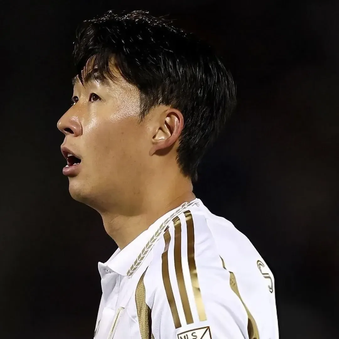 A moment captured by a fan of Son Heungmin