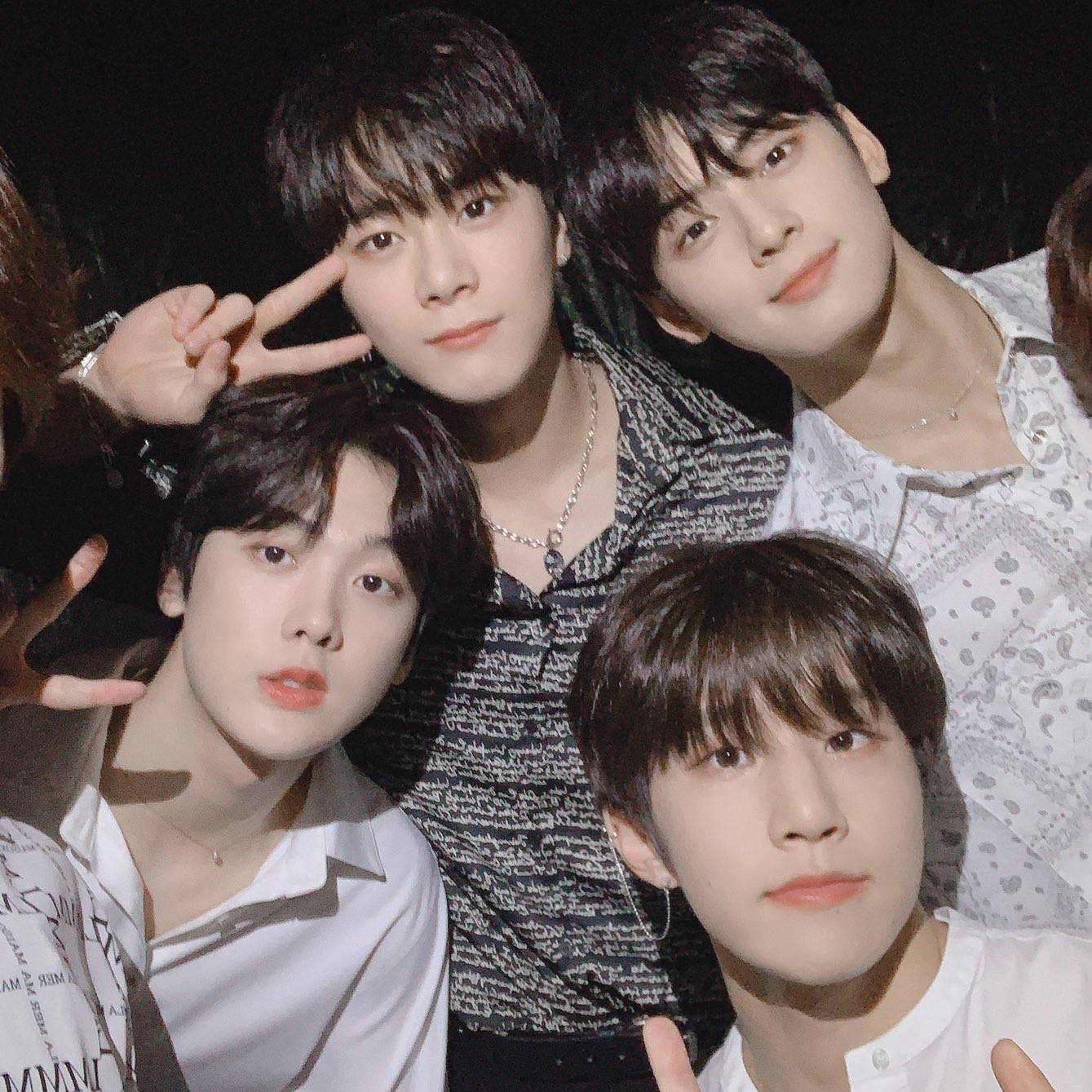 A moment captured by a fan of Cha Eunwoo