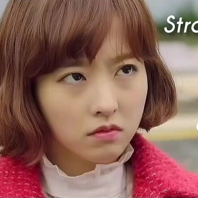 A moment captured by a fan of Park Boyoung